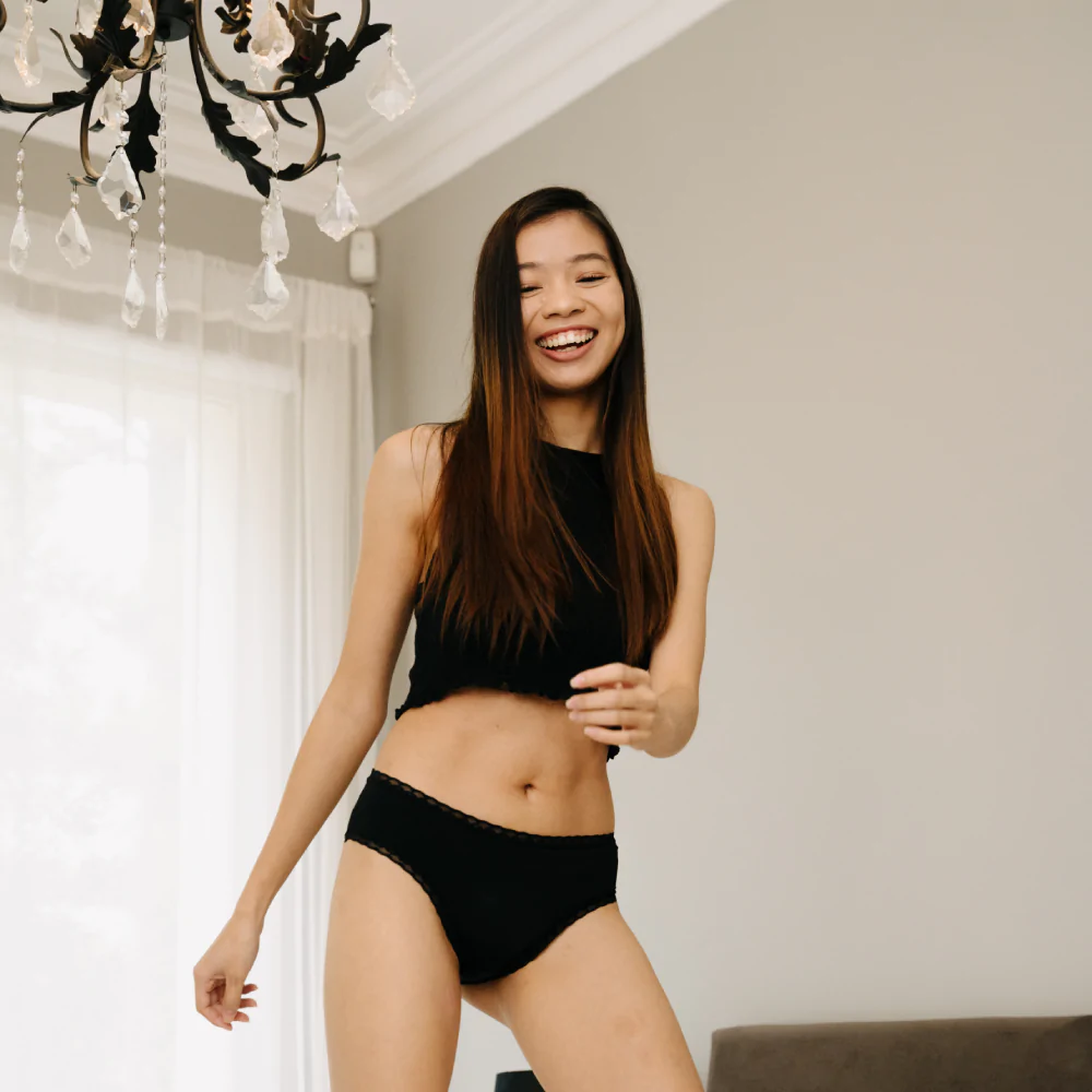MIA SLIP